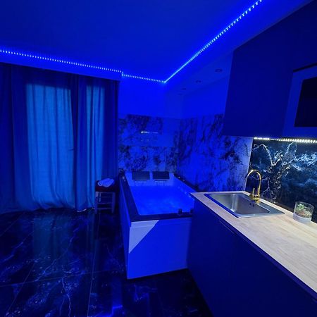 Studio Avec Jaccuzzi Saintry-sur-Seine Esterno foto