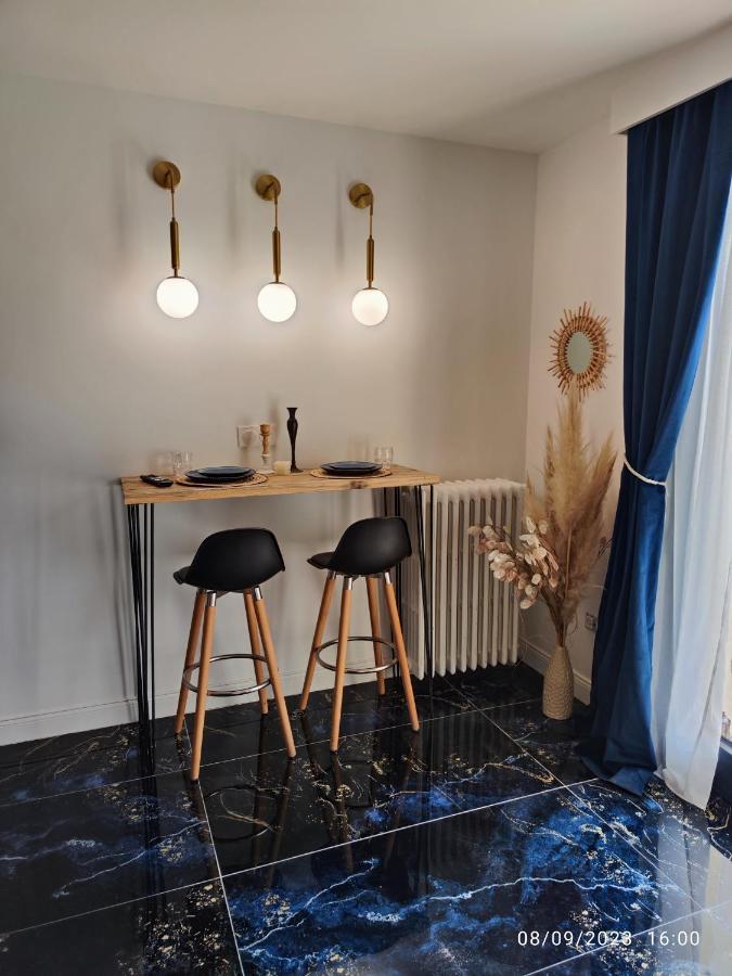 Studio Avec Jaccuzzi Saintry-sur-Seine Esterno foto